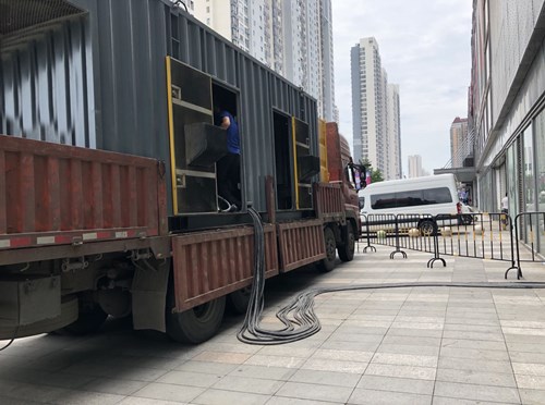 万安柴油发电机空气滤清器在不同季节的更换周期是否有差异？